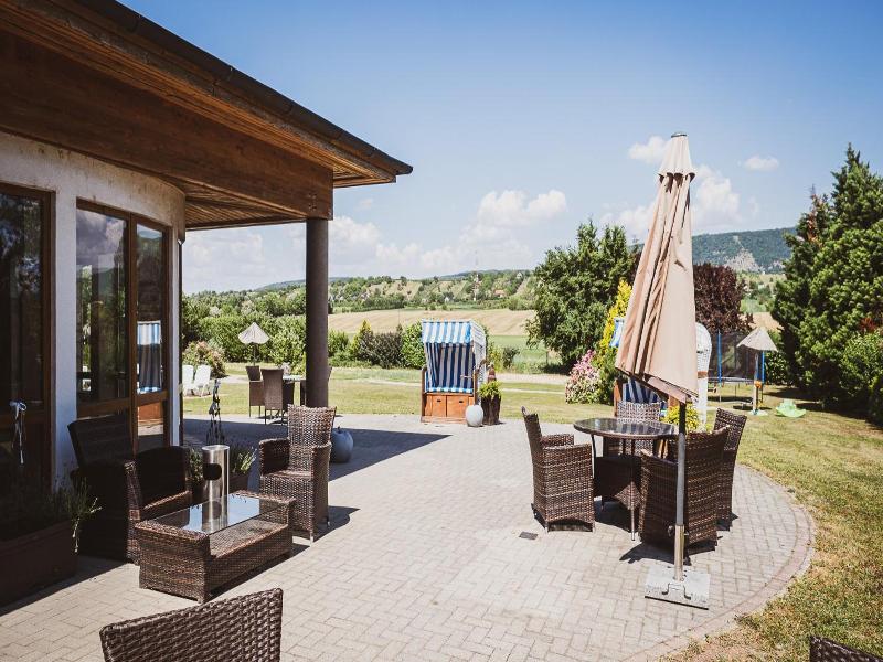 Hetkuti Wellness Hotel image