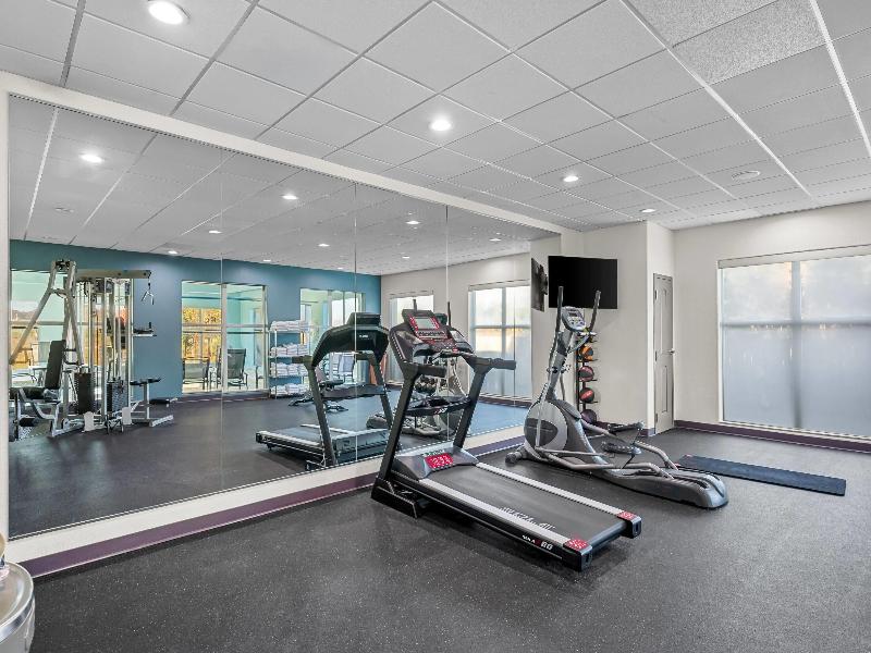 La Quinta Inn & Suites Searcy image