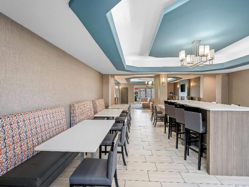 La Quinta Inn & Suites Searcy image