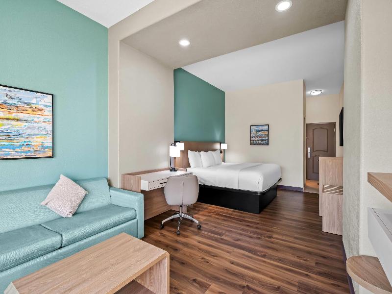 La Quinta Inn & Suites Searcy image