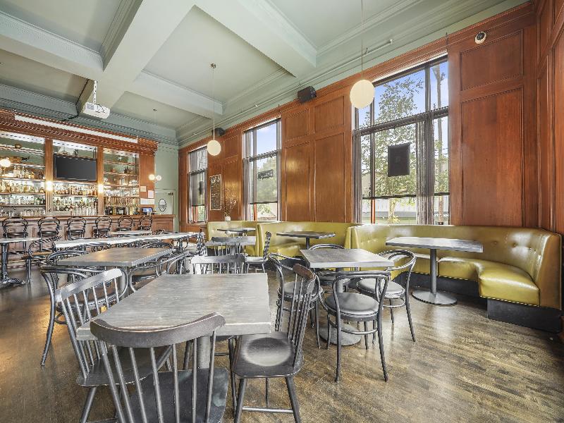 Graduate By Hilton Berkeley image