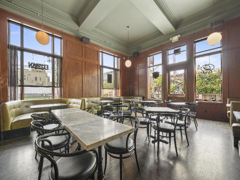 Graduate By Hilton Berkeley image