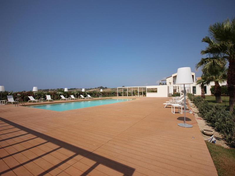 Il Vigneto Resort image