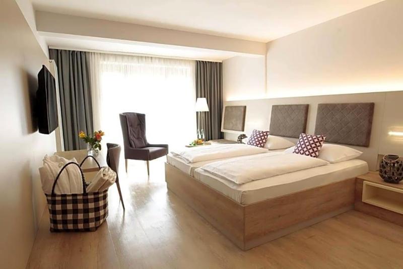 SIMON - das Vitalhotel image