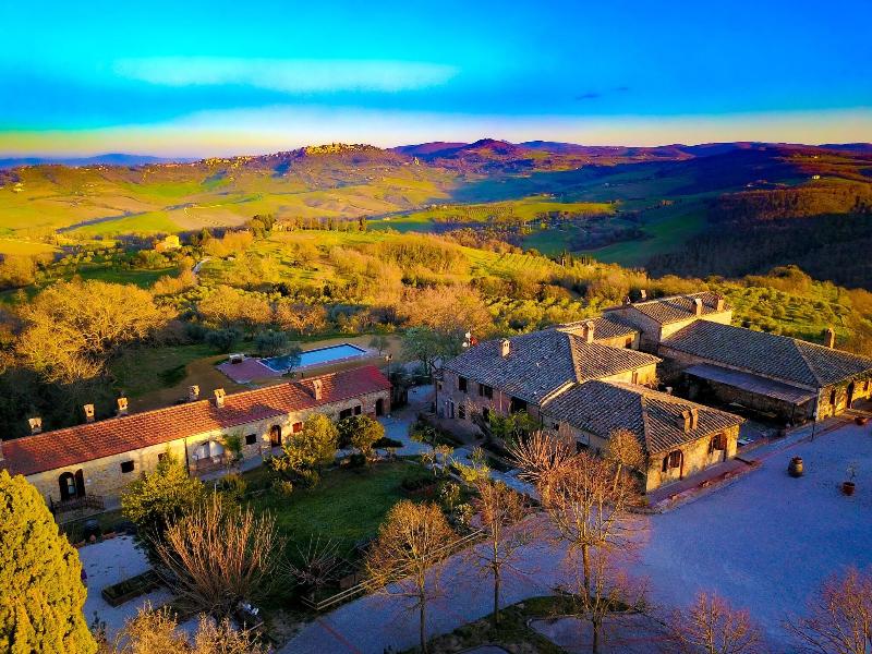 Relais La Chiusa Boutique Inn & Restaurant image