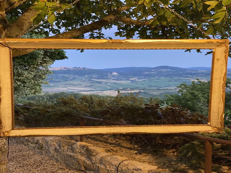 Relais La Chiusa Boutique Inn & Restaurant image
