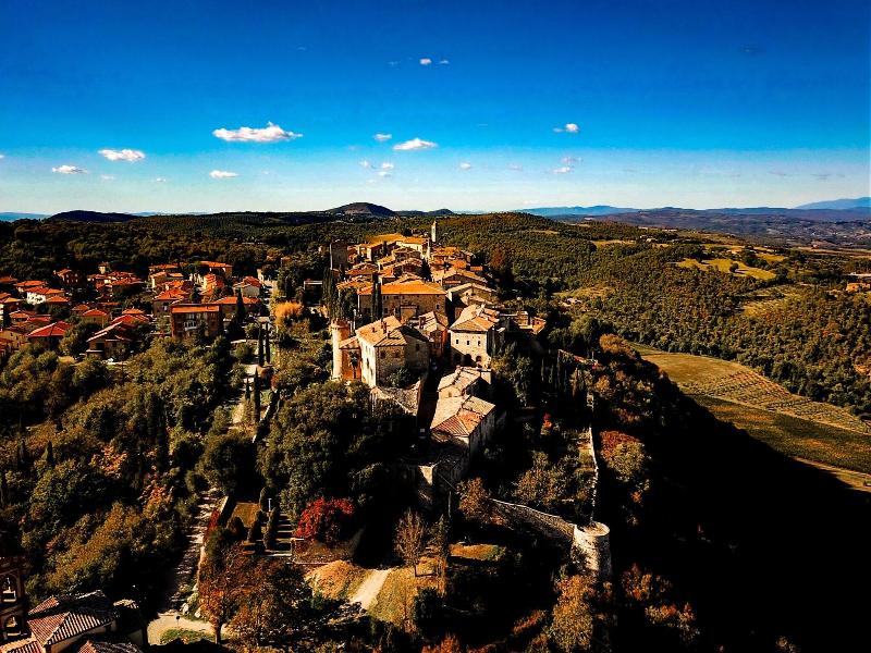 Relais La Chiusa Boutique Inn & Restaurant image
