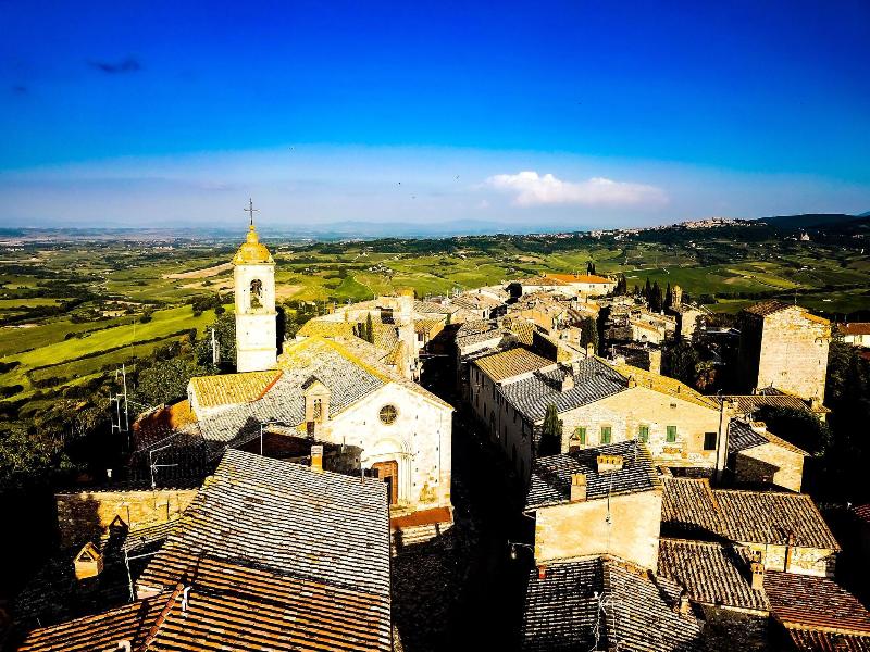 Relais La Chiusa Boutique Inn & Restaurant image