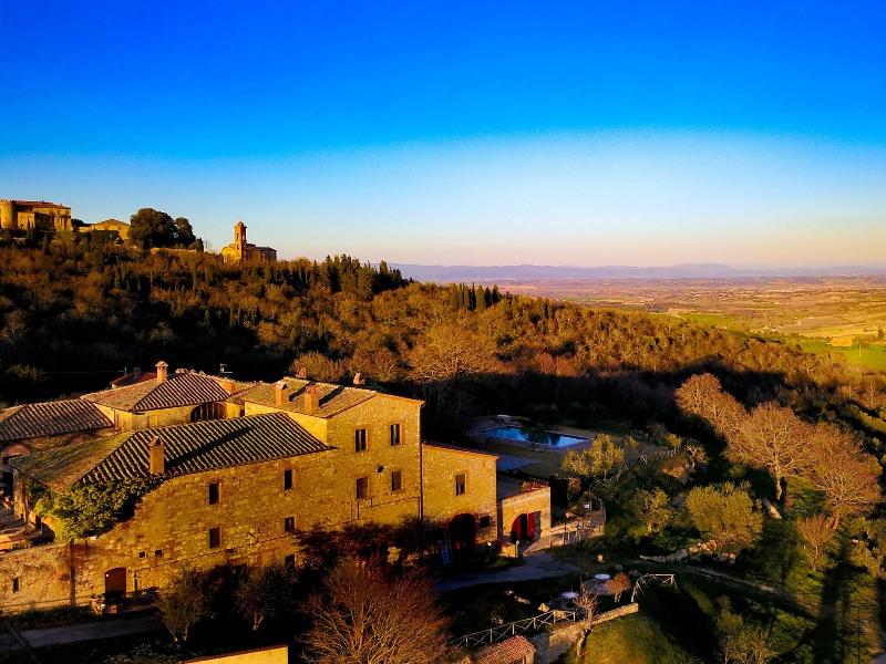 Relais La Chiusa Boutique Inn & Restaurant image