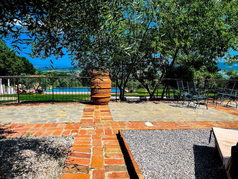 Relais La Chiusa Boutique Inn & Restaurant image