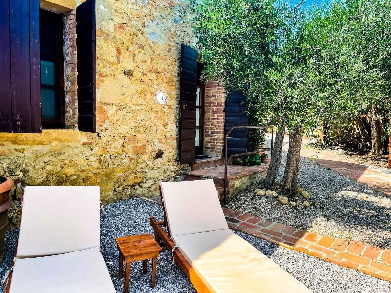 Relais La Chiusa Boutique Inn & Restaurant image