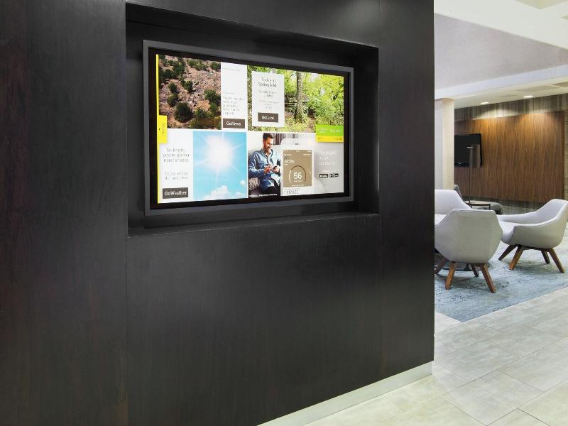 Courtyard By Marriott Springfield Airport image