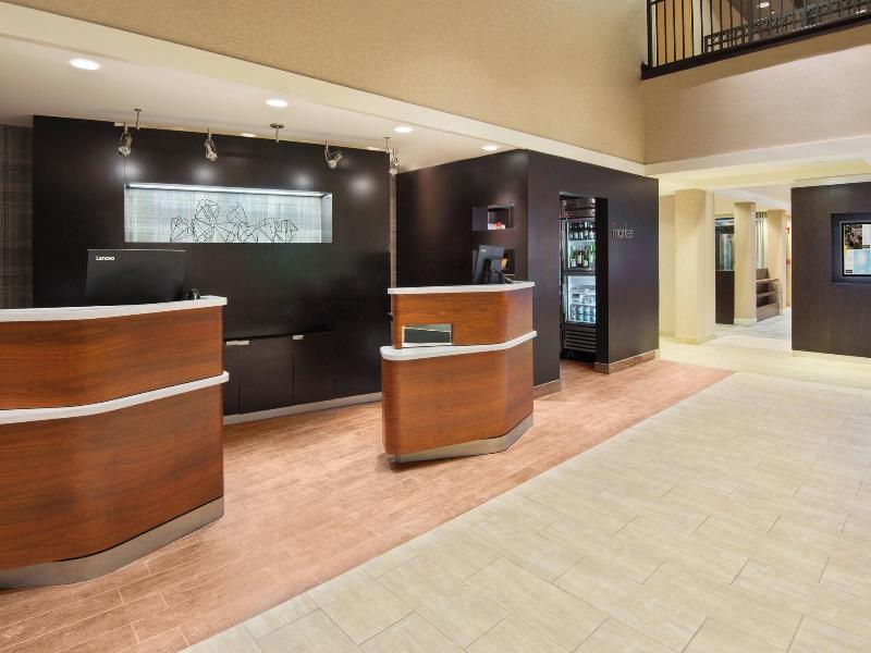 Courtyard By Marriott Springfield Airport image