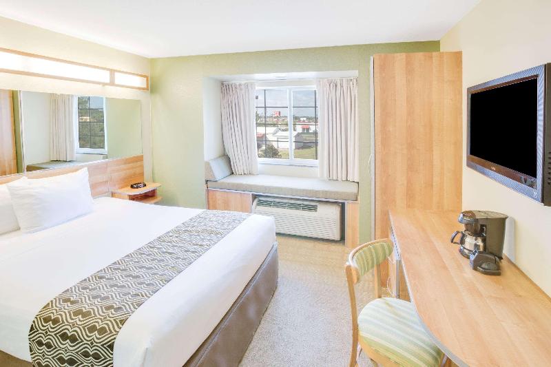 Microtel Inn & Suites By Wyndham Saraland/North M image