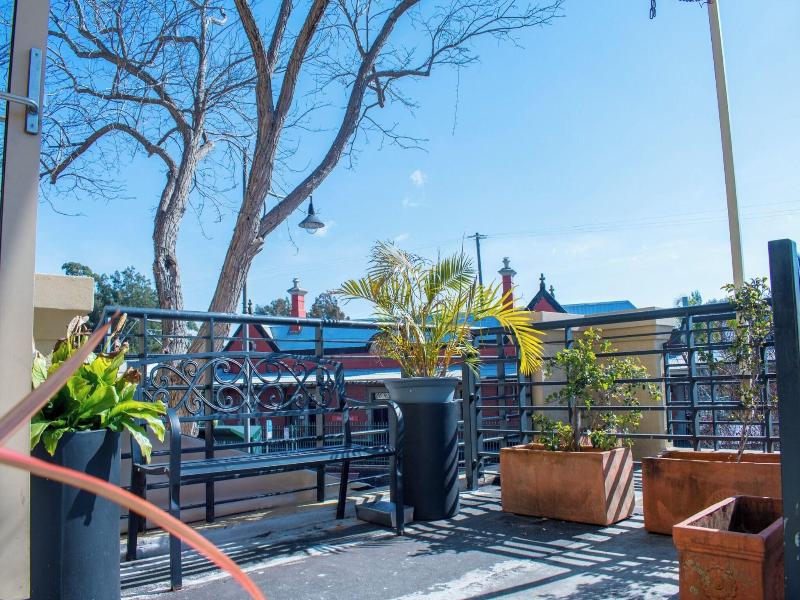 The Royal Hotel Springwood image