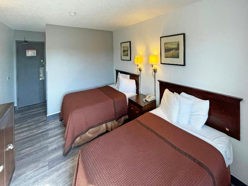 Magnuson Hotel Fort Wayne North image