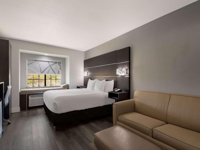 Surestay By Best Western San Antonio West Seaworld image