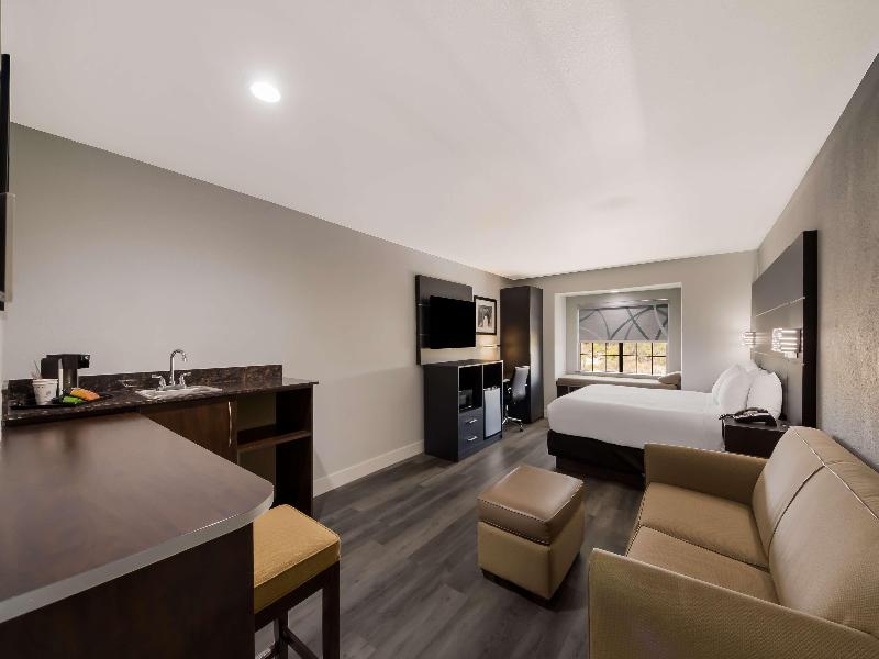 Surestay By Best Western San Antonio West Seaworld image