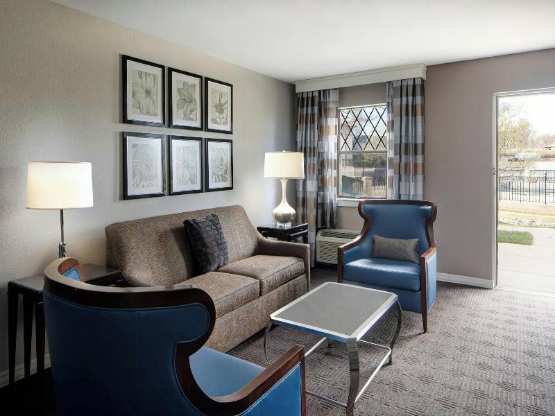 Sheraton Westport Chalet image