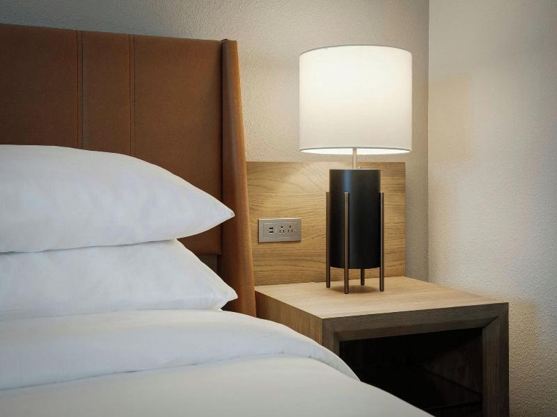 Sheraton Westport Chalet image