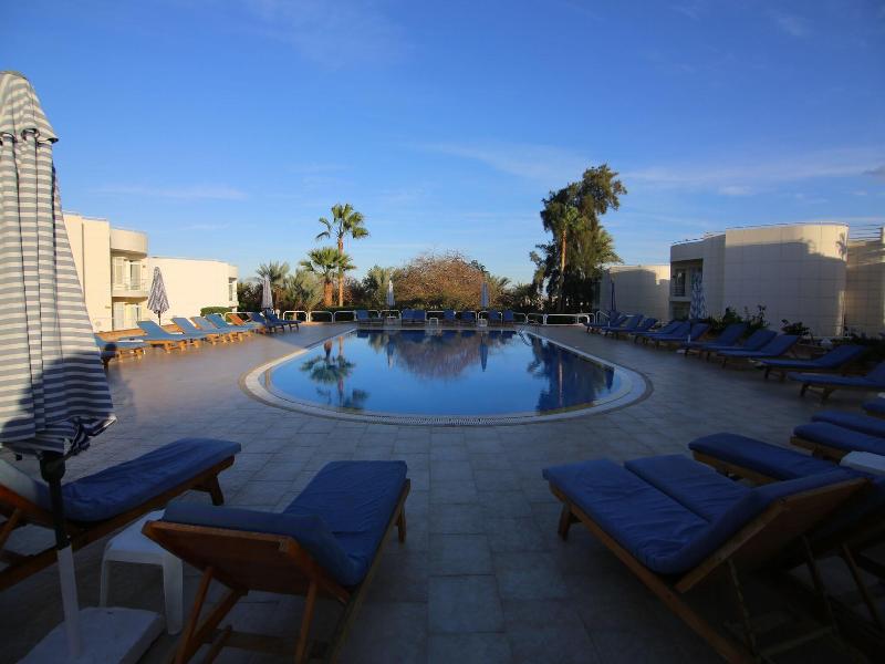 Sharm Reef image