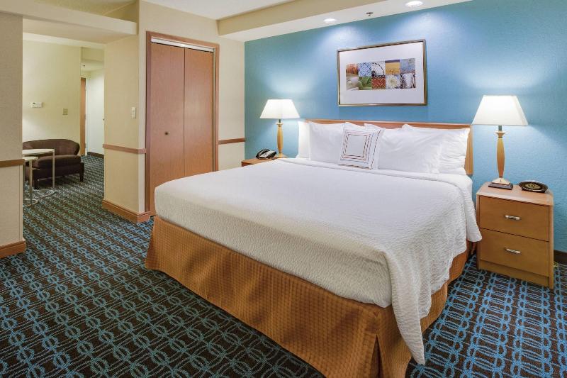 Fairfield Inn & Suites South Hill I-85 image
