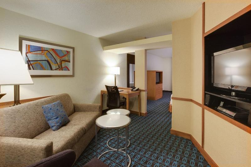 Fairfield Inn & Suites South Hill I-85 image