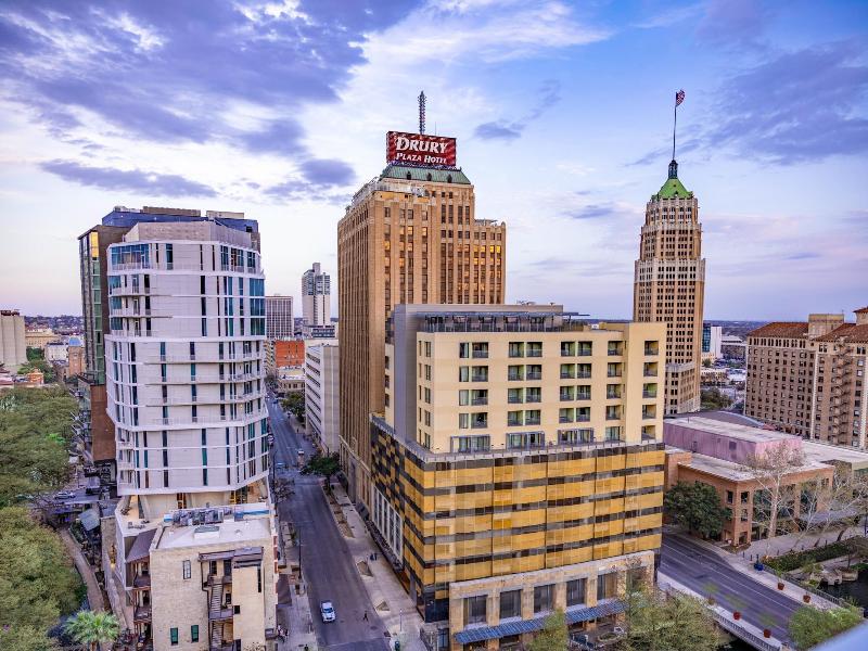 Drury Plaza Riverwalk San Antonio image