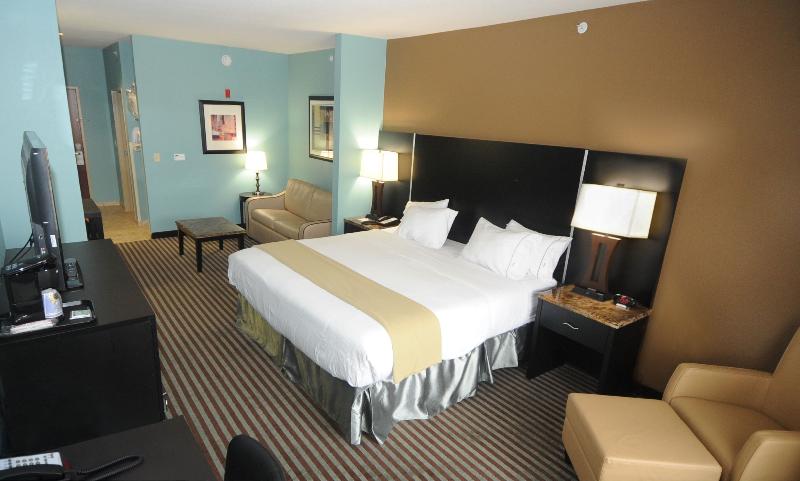 Holiday Inn Express Somerset image