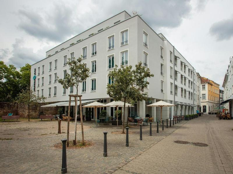 Motel One Saarbrücken image