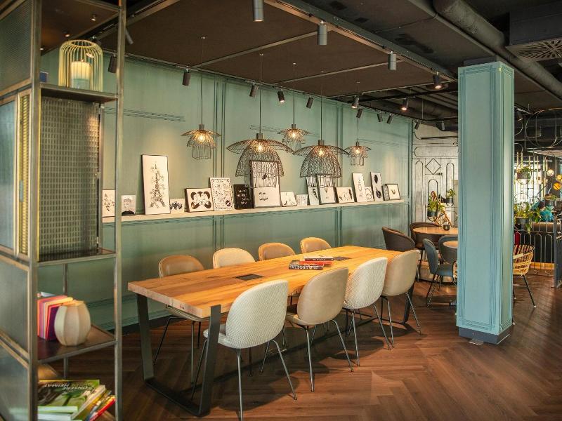 Motel One Saarbrücken image