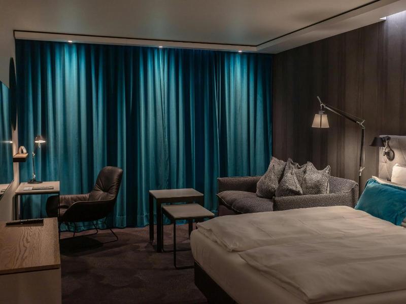 Motel One Saarbrücken image
