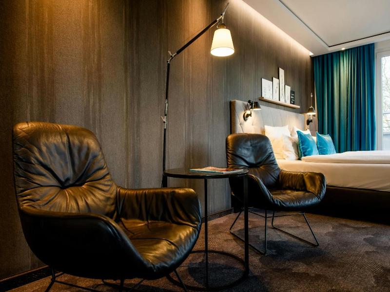 Motel One Saarbrücken image