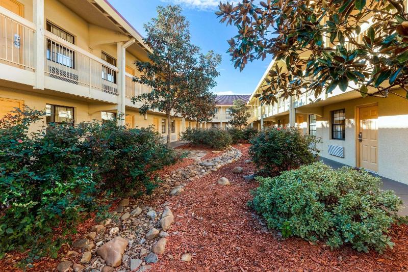 La Quinta Bossier City image