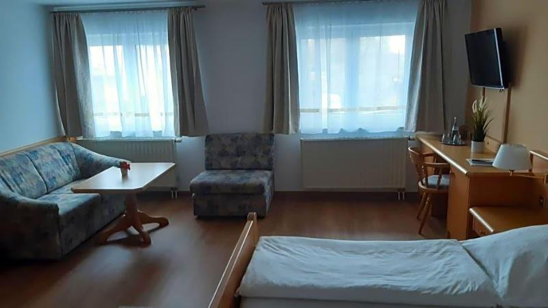 Landhotel Wiesenhof image