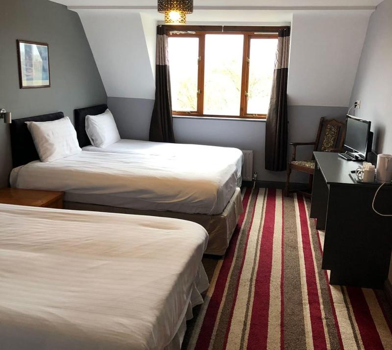 The Airman Hotel at Meppershall image