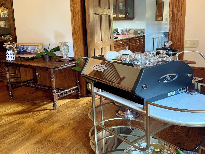 Bacon Mansion Bed & Breakfast image