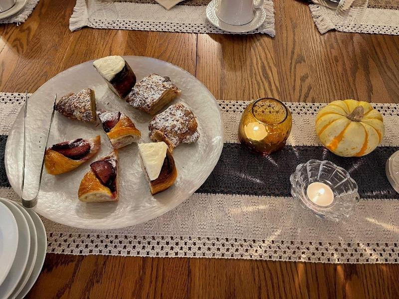 Bacon Mansion Bed & Breakfast image