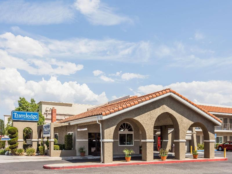 Travelodge by Wyndham Hemet CA image