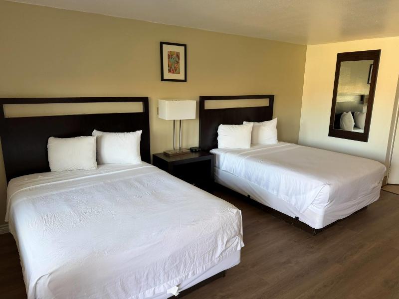 Travelodge by Wyndham Hemet CA image