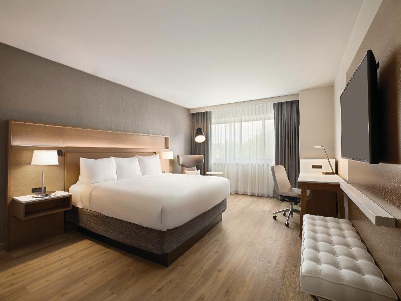 Radisson Hotel Seattle Airport image