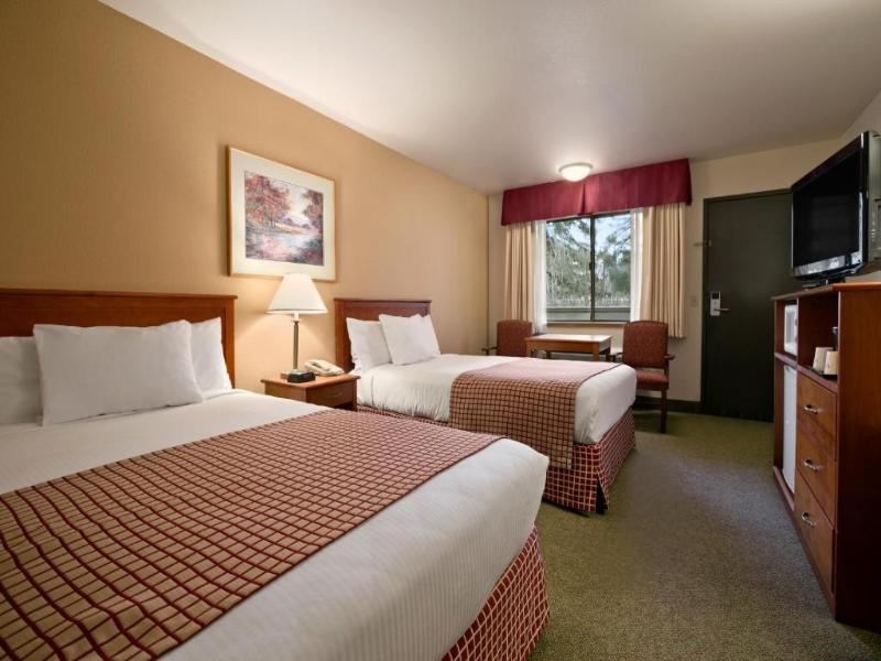 Baymont by Wyndham Seattle/Kirkland WA image