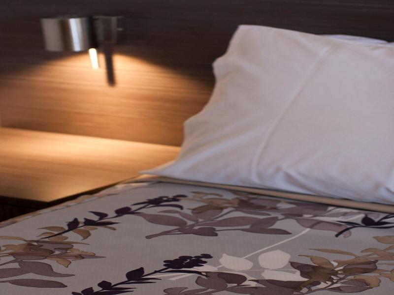 Narellan Motor Inn image