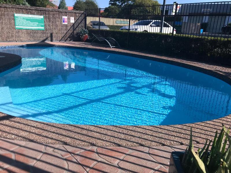 Narellan Motor Inn image