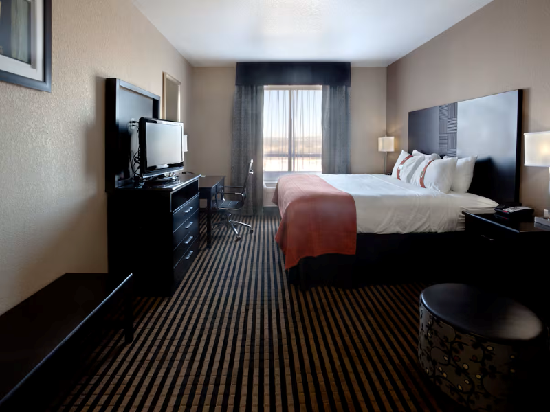 Holiday Inn San Antonio N - Stone Oak Area By IHG image