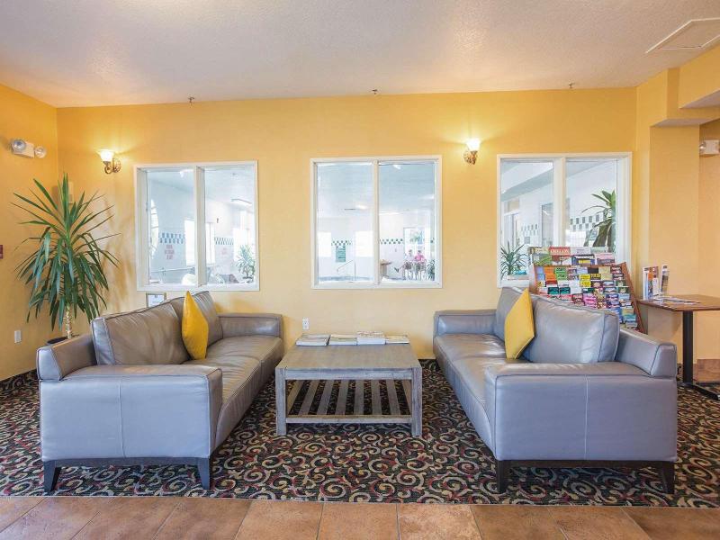 Red Lion Inn & Suites Mcminnville image