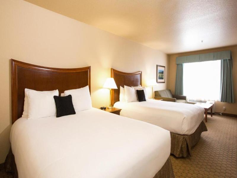 Red Lion Inn & Suites Mcminnville image