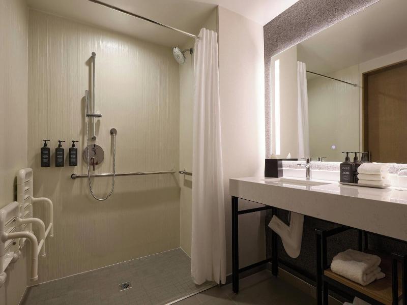 Sheraton Grand Sacramento image
