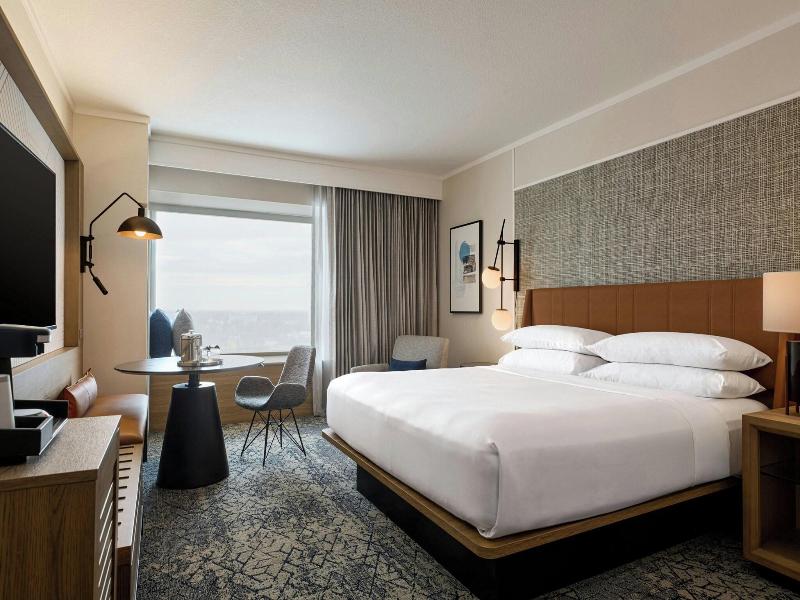 Sheraton Grand Sacramento image