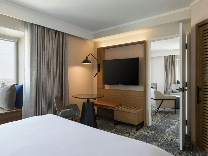 Sheraton Grand Sacramento image